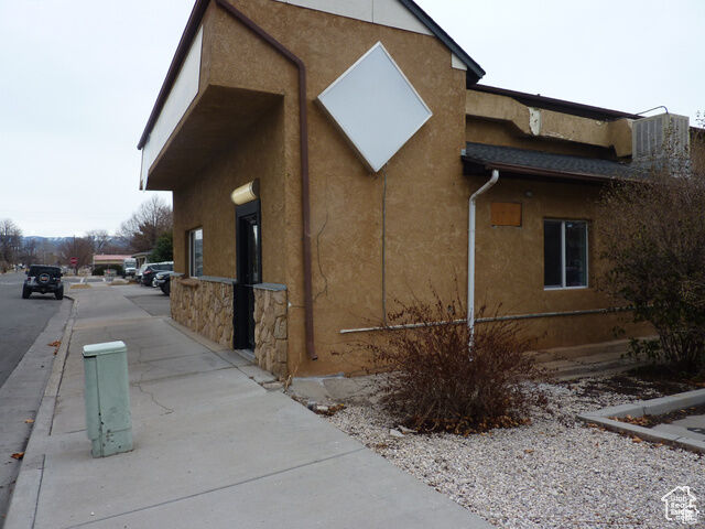 Property Photo:  56 E Center St 1  UT 84701 