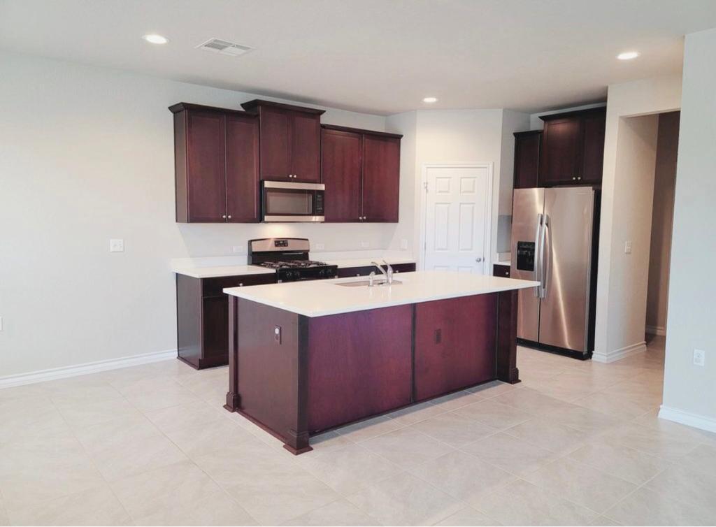 Property Photo: 1904 Renegade Drive TX 78725