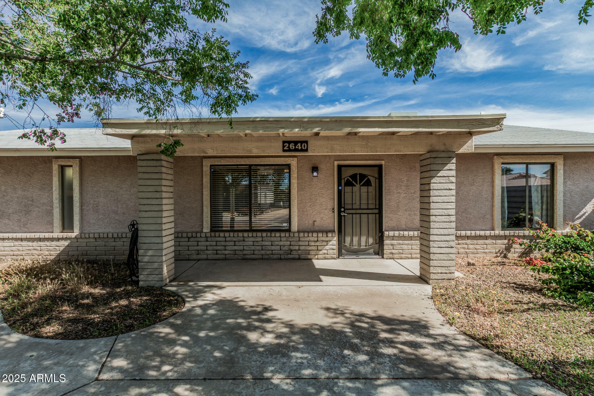 Property Photo: 2640 E Campo Bello Drive AZ 85032