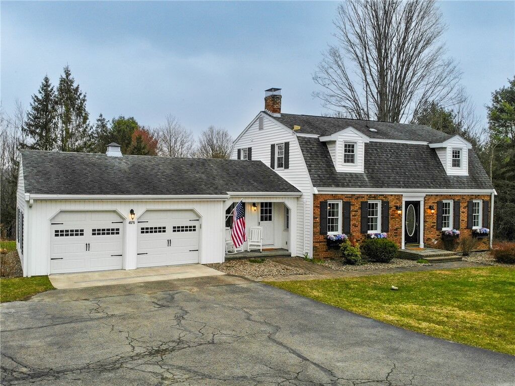 Property Photo:  4076 W Hill Road  NY 14870 