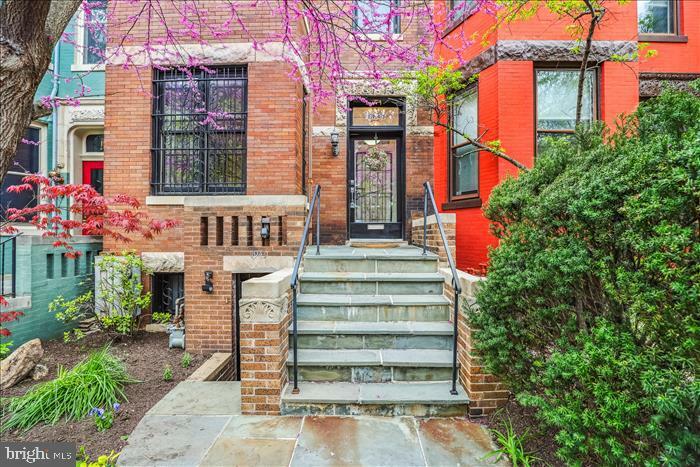 Property Photo: 1943 Biltmore Street NW DC 20009