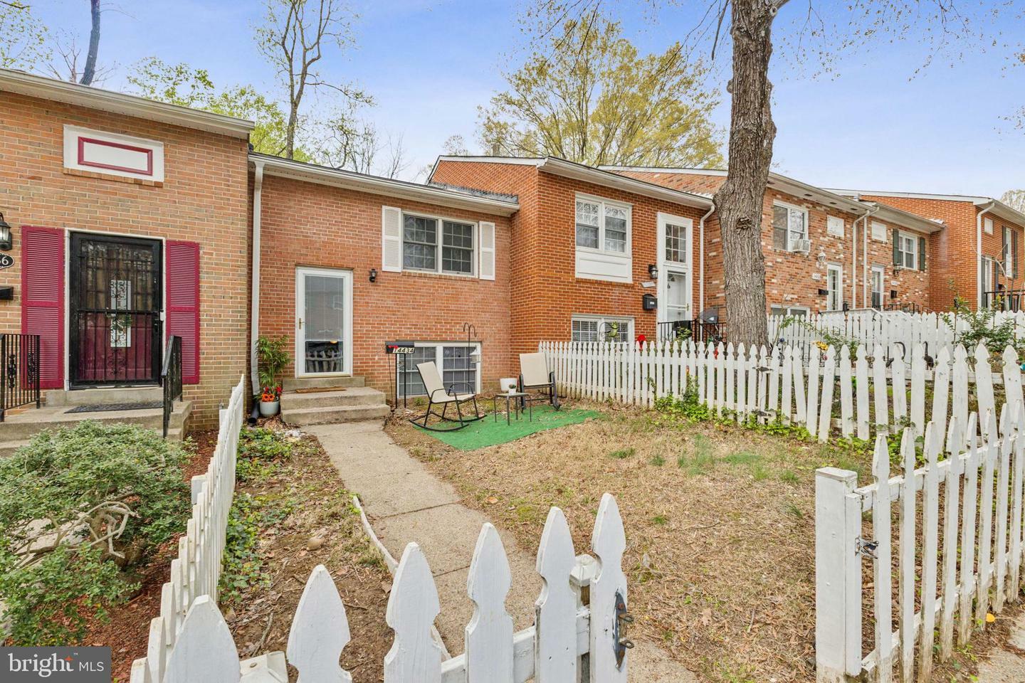 Property Photo: 14434 Falmouth Drive VA 22193