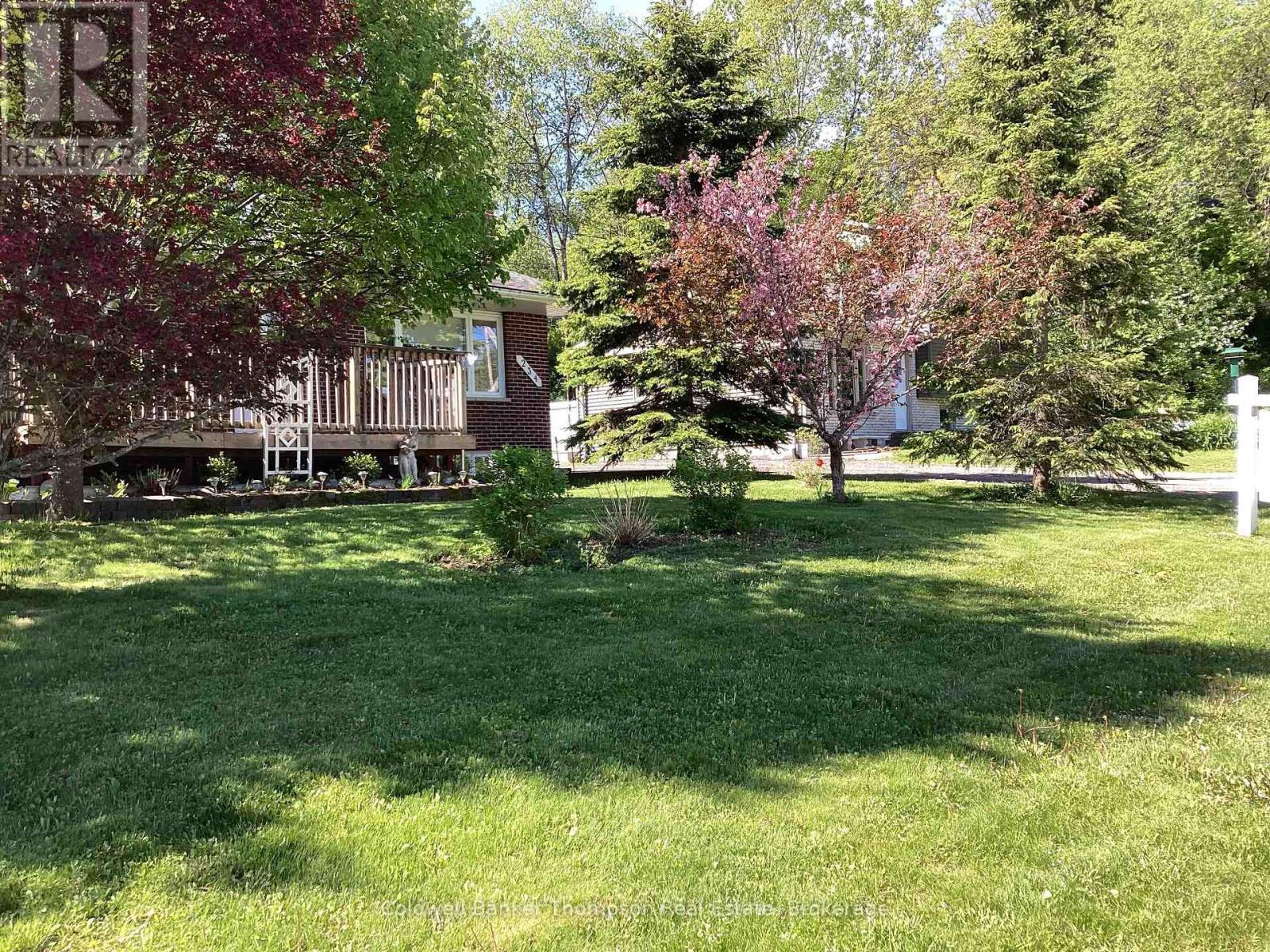 Property Photo: 234 Yonge Street ON P0A 1C0