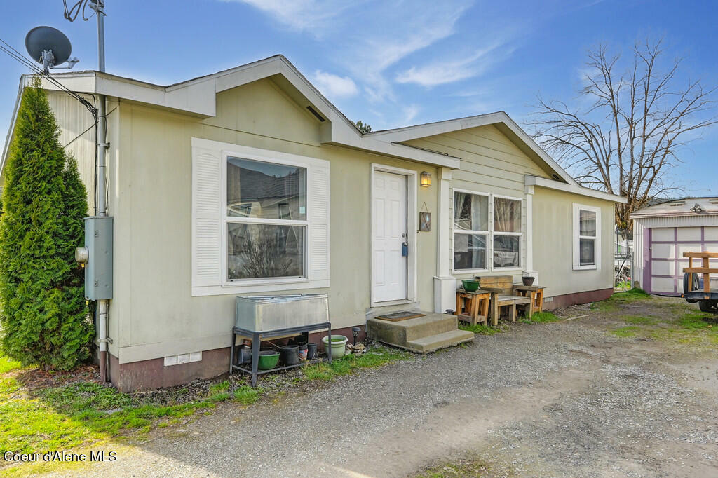 Property Photo: 609 Main Street ID 83850