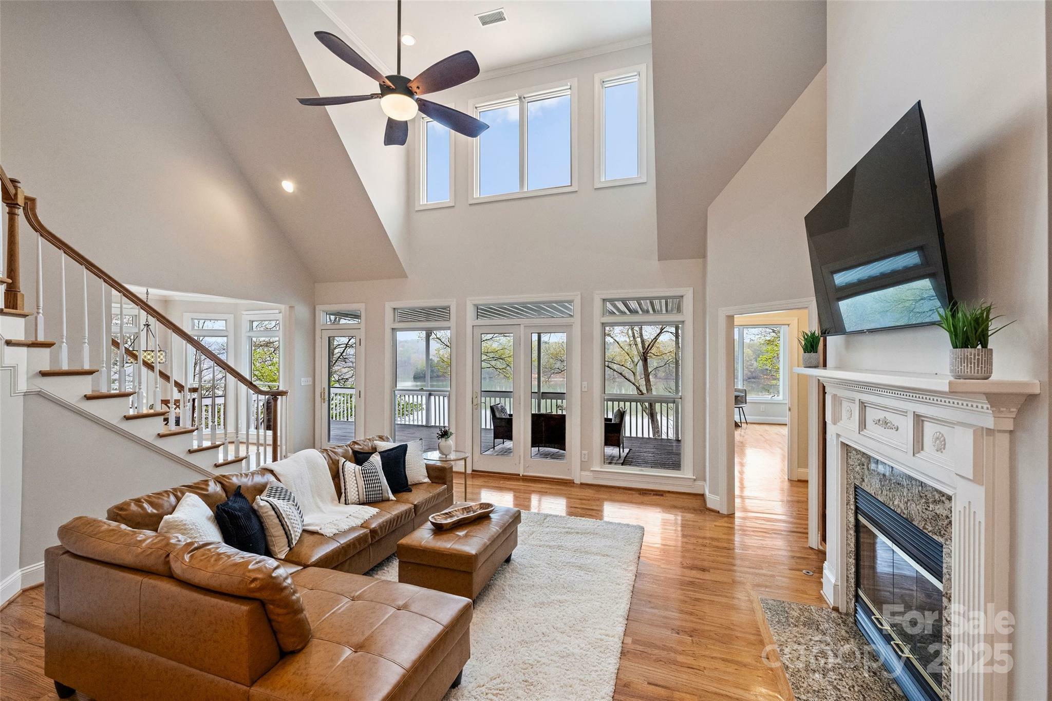 Property Photo: 272 Harbor Ridge Drive NC 28677