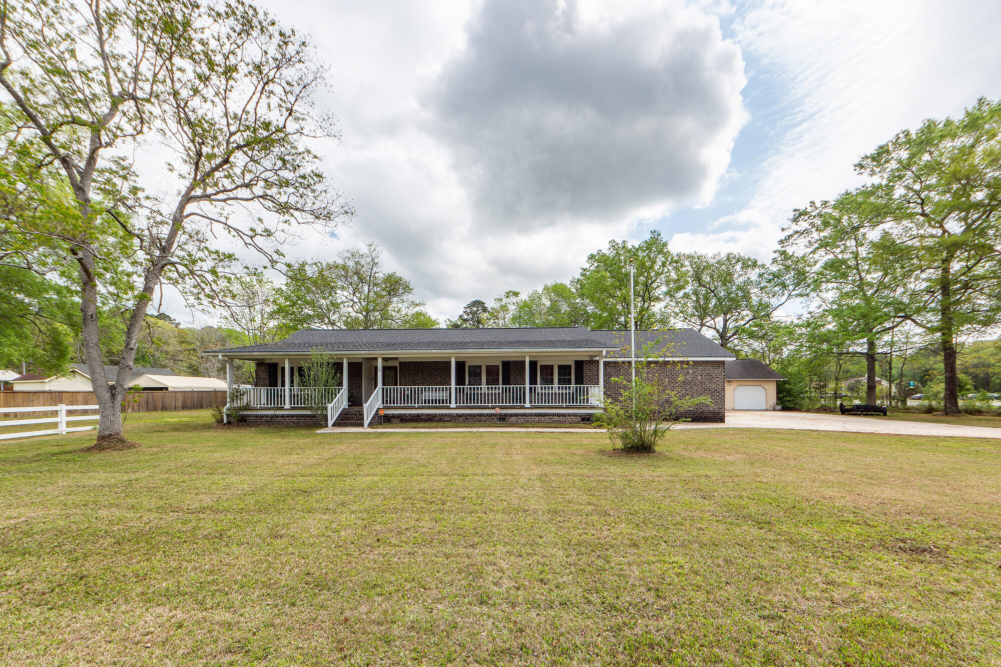 Property Photo: 110 Wallace Road SC 29445