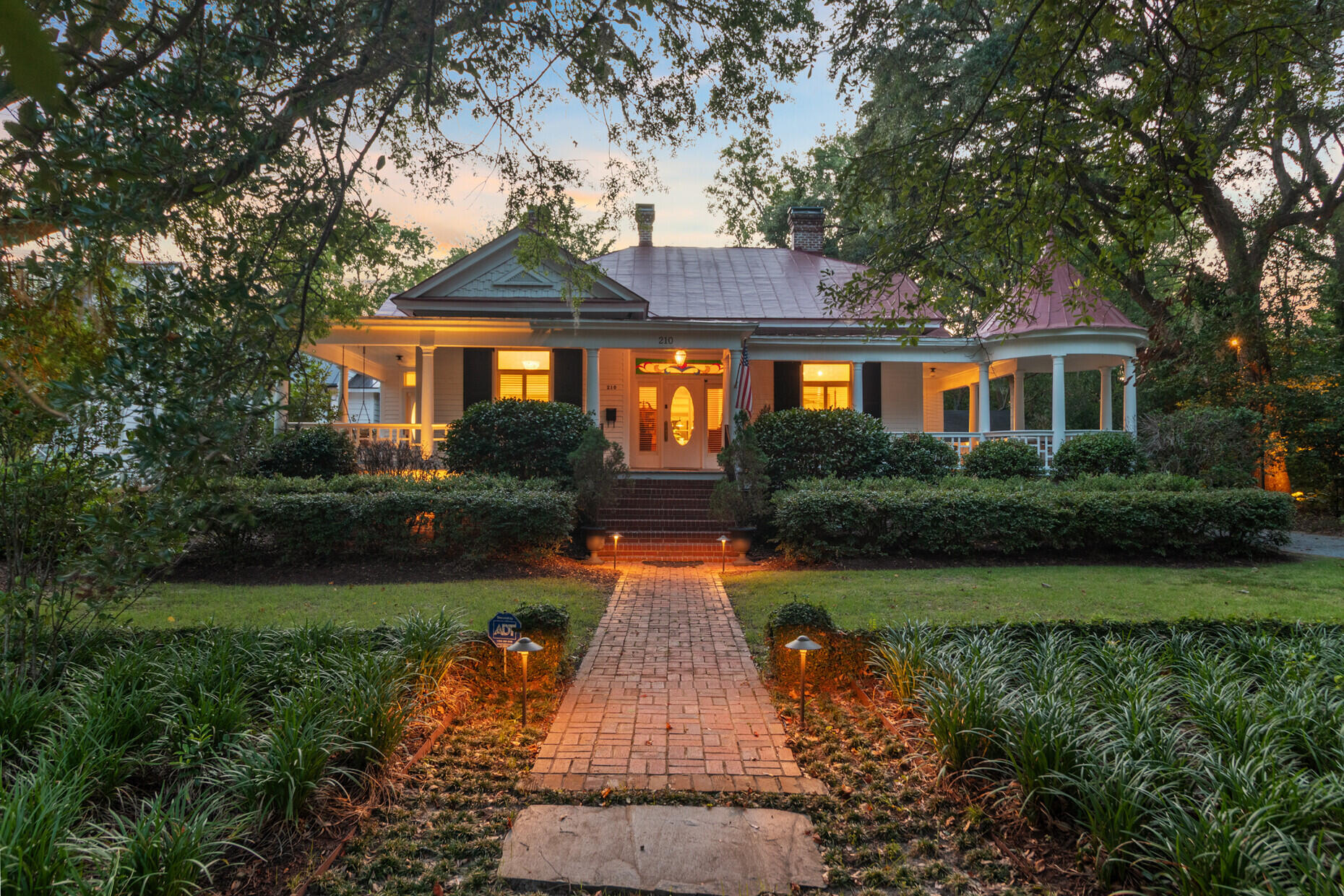 Property Photo: 210 S Gum Street SC 29483