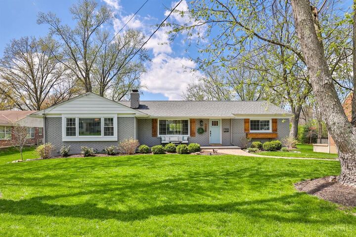 7449 Hosbrook Road  Sycamore Twp OH 45243 photo