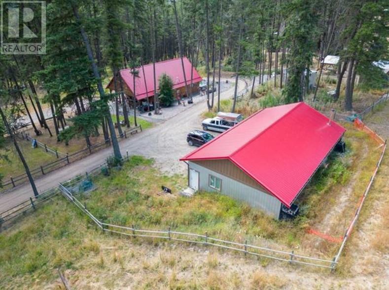 Photo de la propriété: 6871 33 Highway East BC V1P 1H9