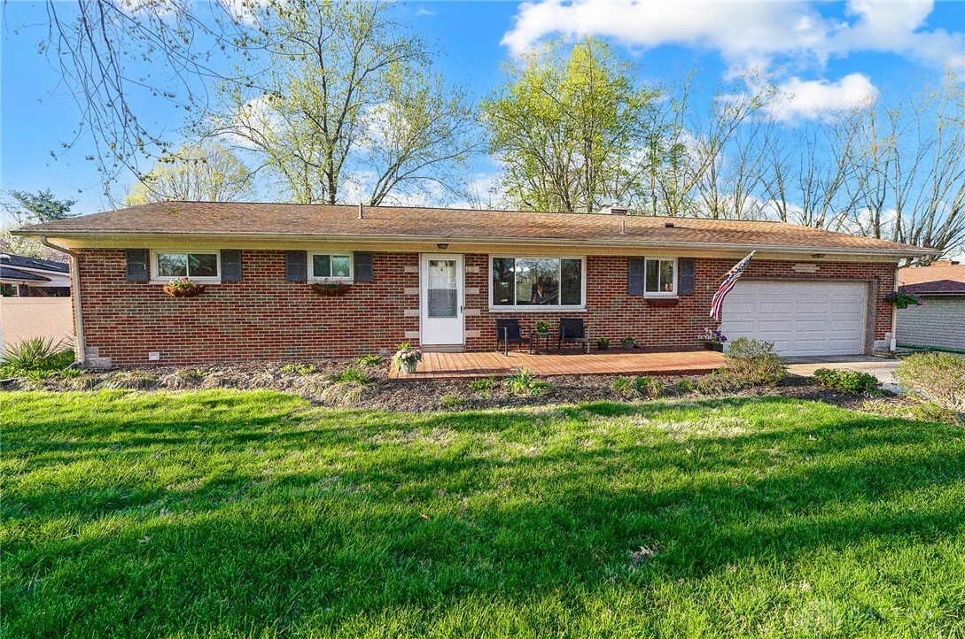 Property Photo: 674 Deptford Avenue OH 45429