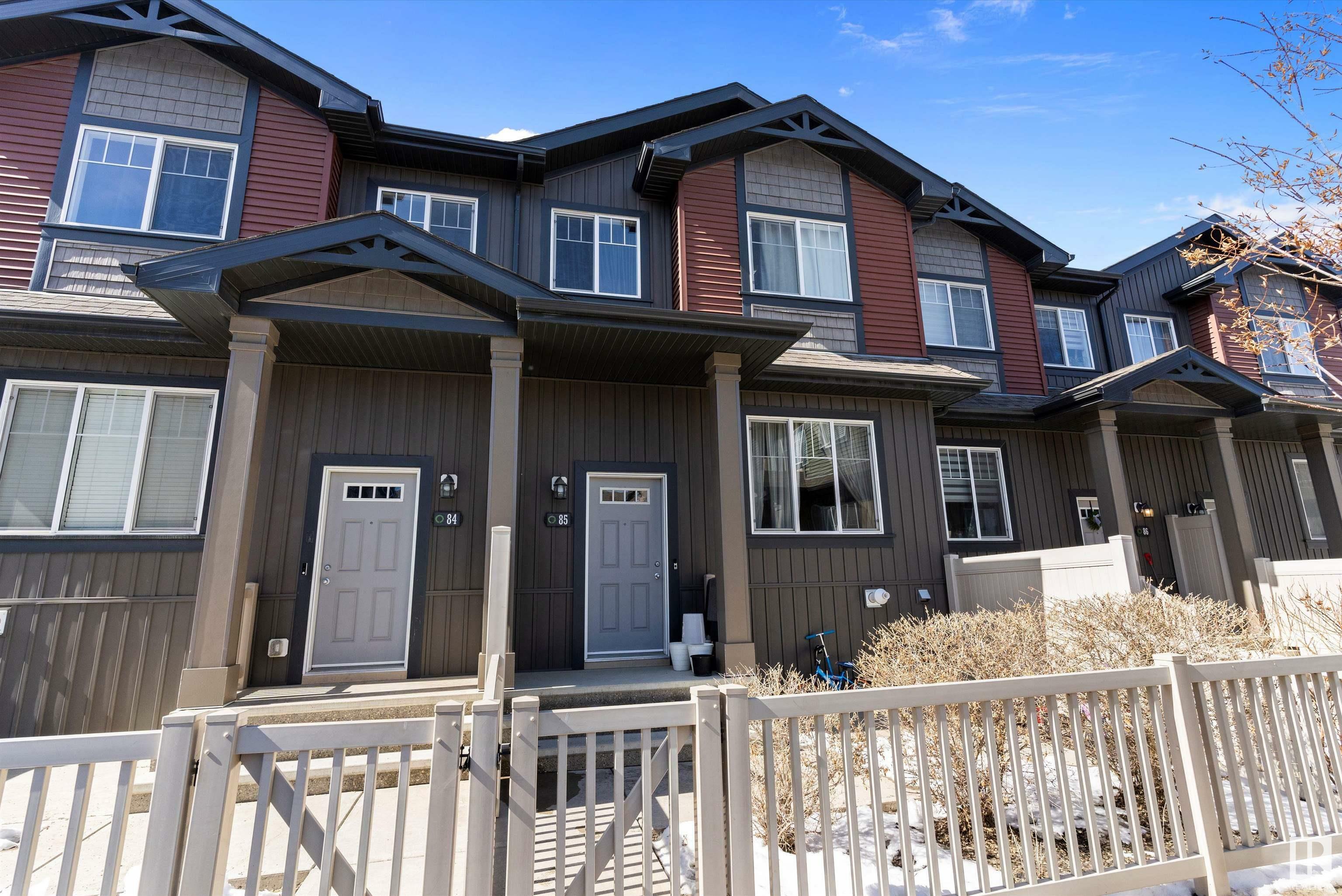 Property Photo: 3305 Orchards Link Link SW 85 AB T6X 2H1