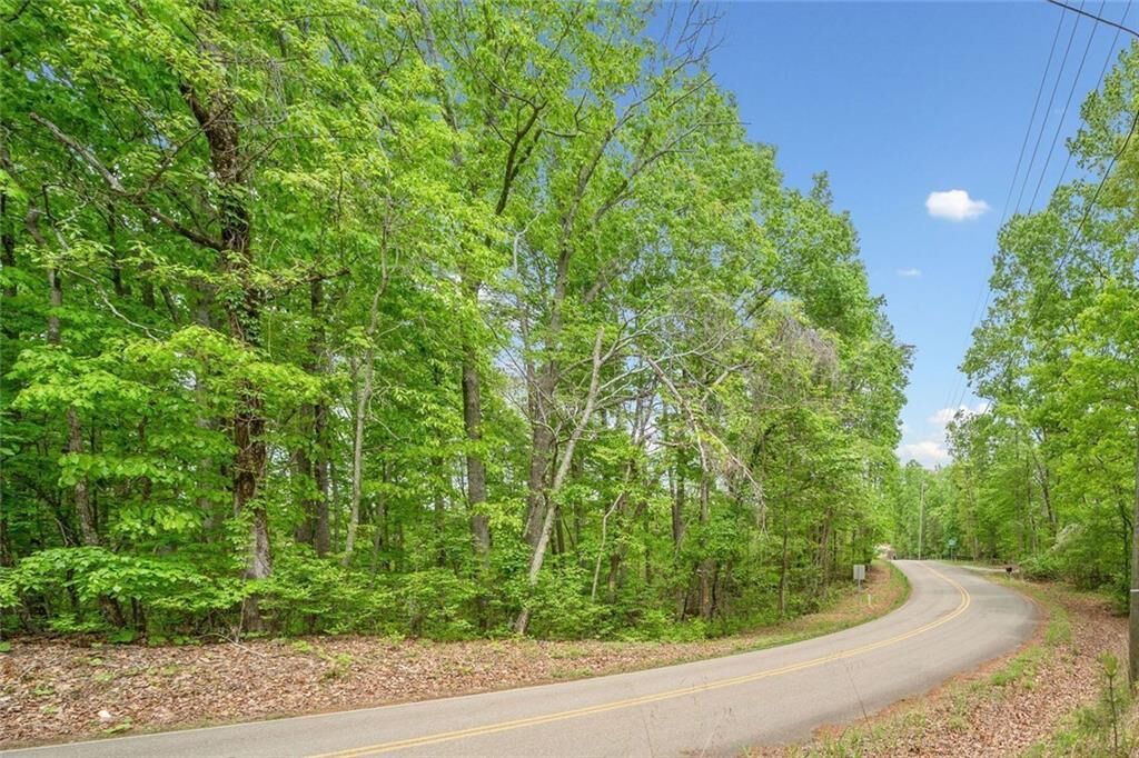 Property Photo: 2022 Pleasant Union Road GA 30114