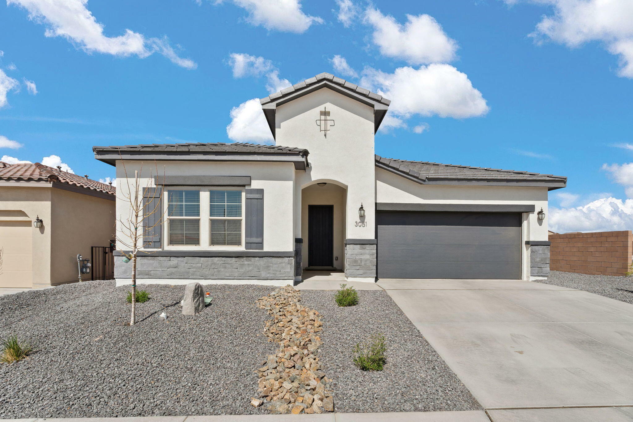 Property Photo: 3051 Opalo Drive SE NM 87124