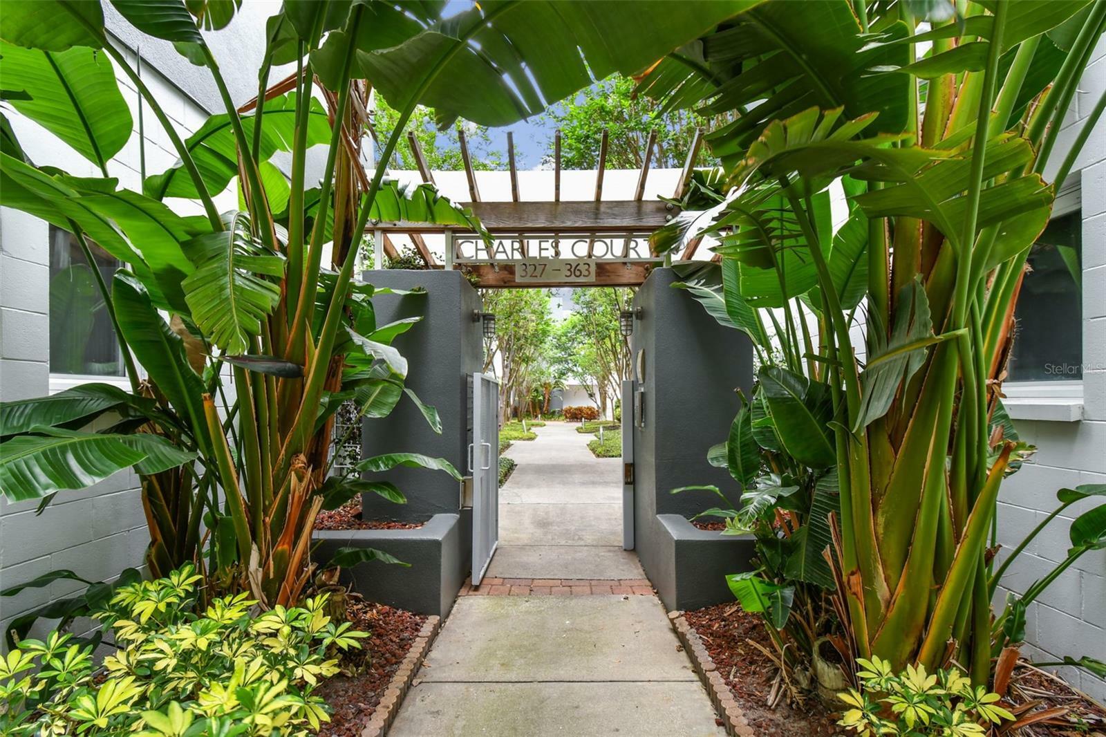 Property Photo: 337 4th Avenue S FL 33701