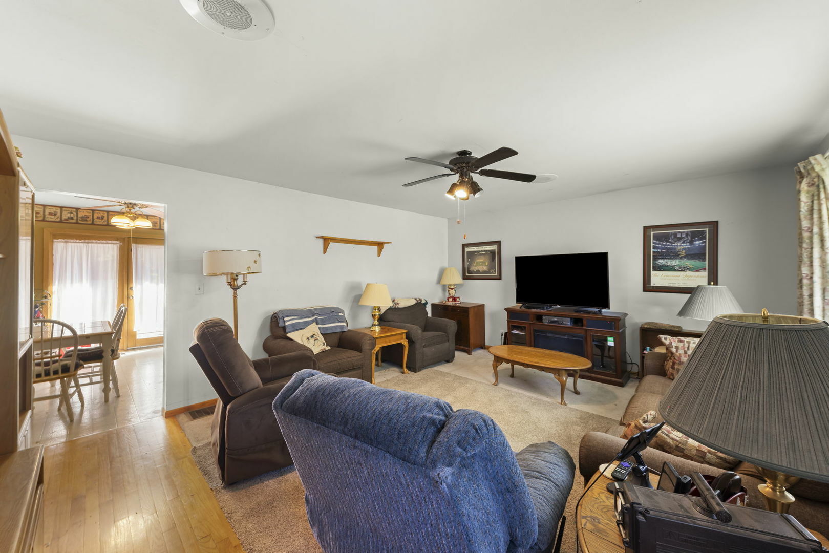 Property Photo: 802 Sheila Drive IL 60435