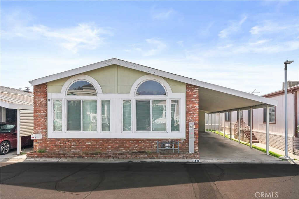 19127 Pioneer Boulevard 34  Artesia CA 90701 photo