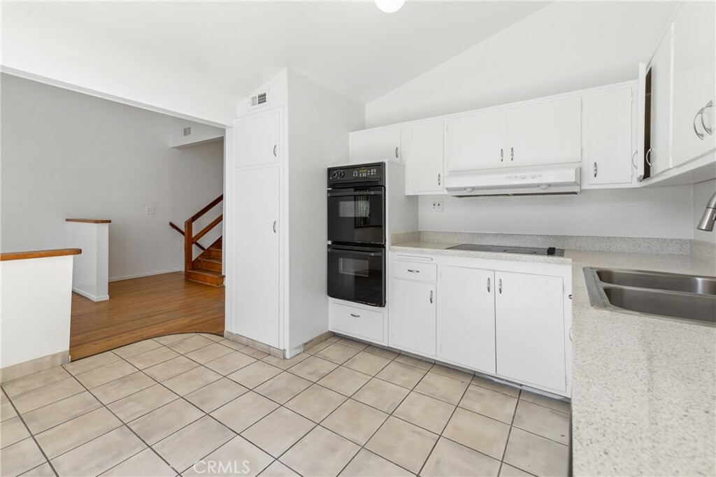 Property Photo: 403 Orion Way CA 92663