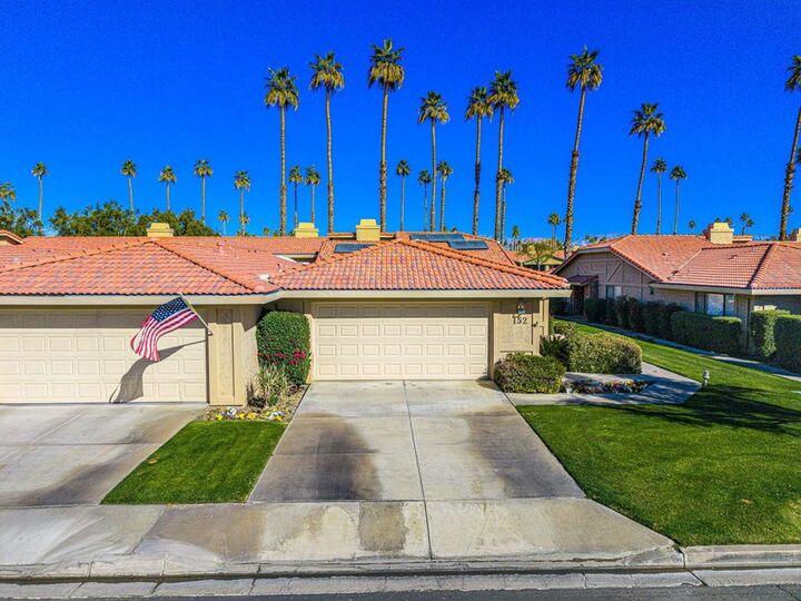 Property Photo:  152 Camino Arroyo S  CA 92260 