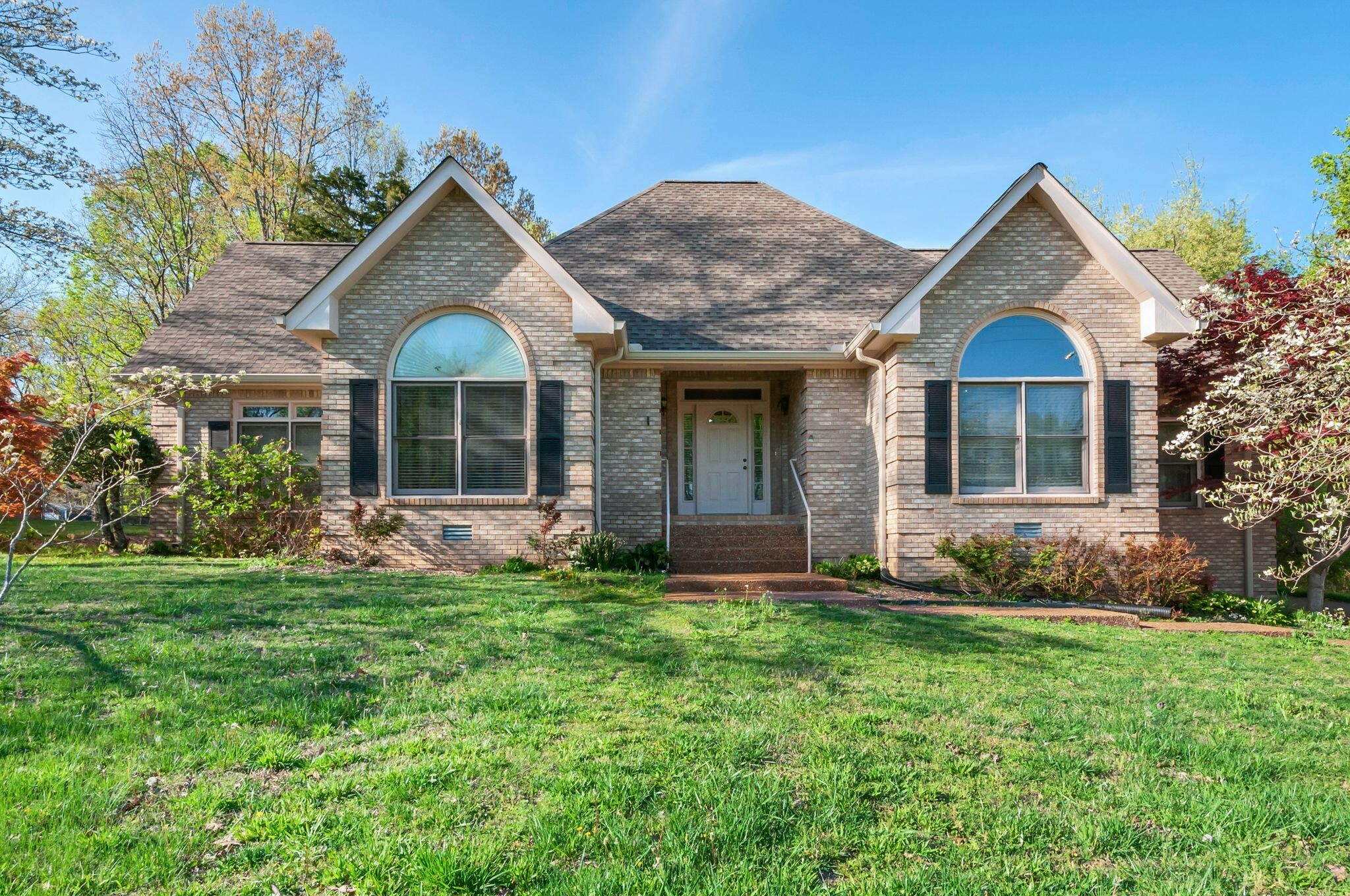 Property Photo: 166 Hickory Hollow Drive TN 37055