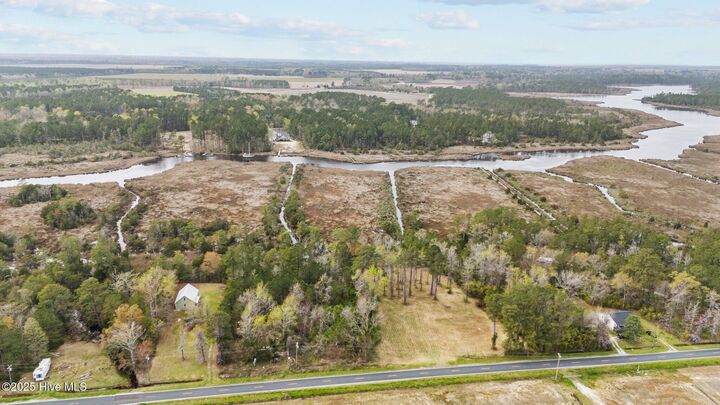 Property Photo:  543 4 &Amp 5 Florence Road  NC 28556 