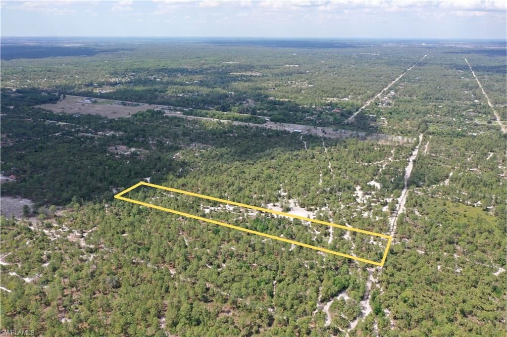 Property Photo: Xx Frangipani Ave FL 34117