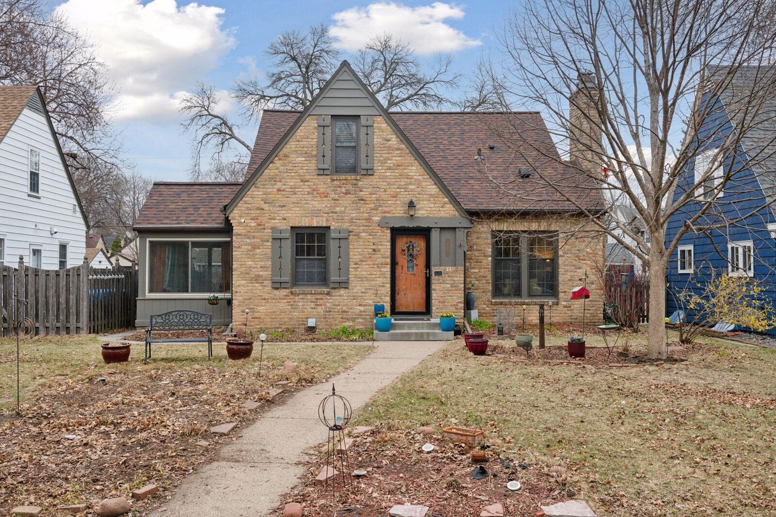 Property Photo:  5715 Elliot Avenue  MN 55417 