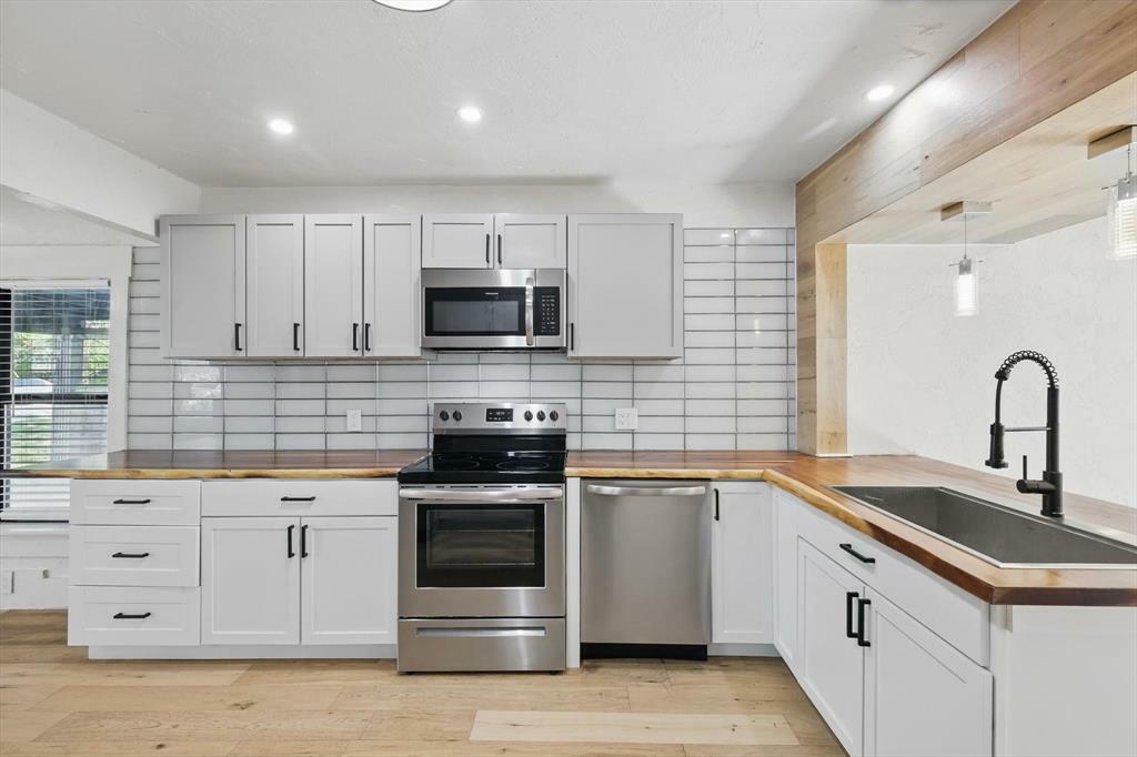Property Photo: 1506 N Waddill Street TX 75069