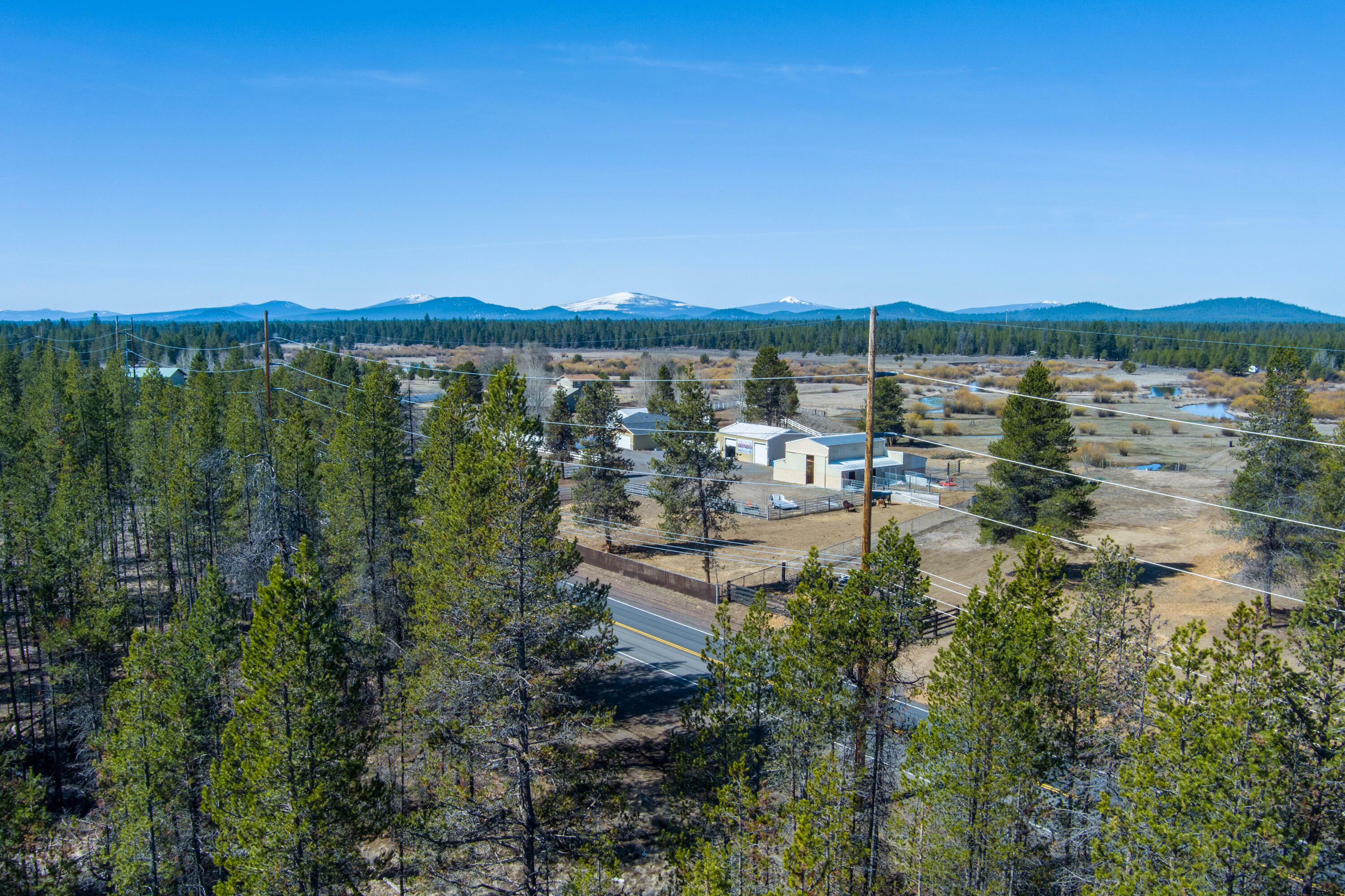 Property Photo:  16781 Cagle Road  OR 97739 