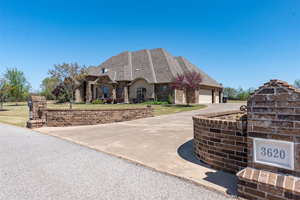 Property Photo: 3620 Joshua Lane OK 73165