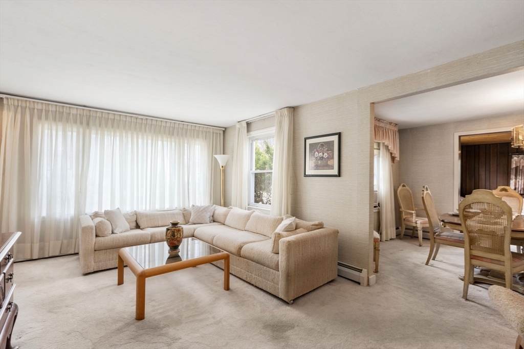 Property Photo: 165 S Flagg St MA 01602
