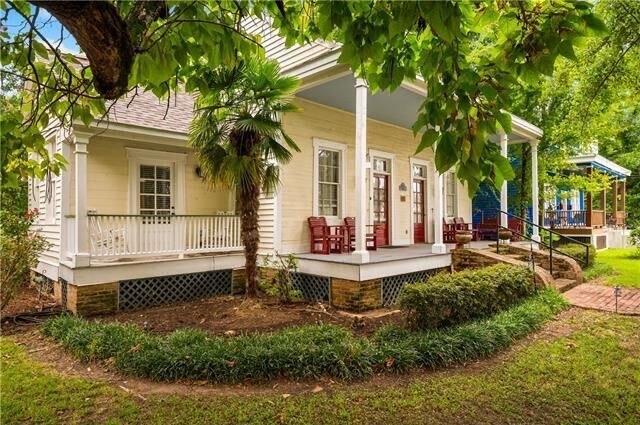 Property Photo: 840 Second St. LA 71457