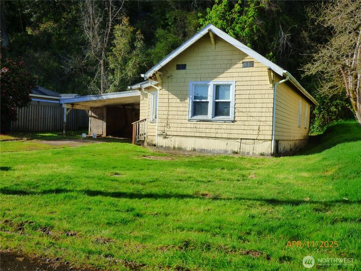 Property Photo:  2218 W 5th Street  WA 98520