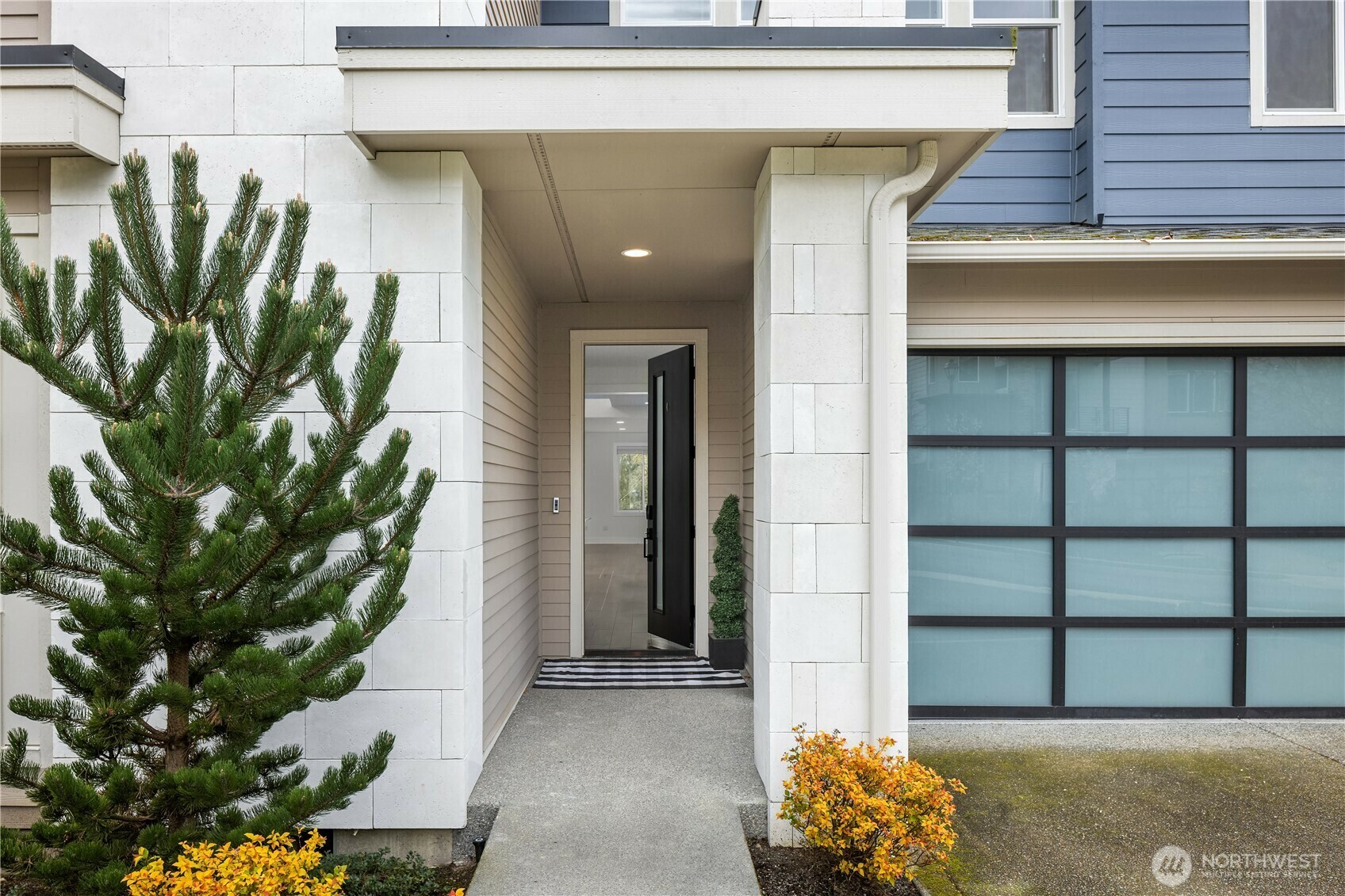 Photo de la propriété: 7967 112th Lane SE WA 98056