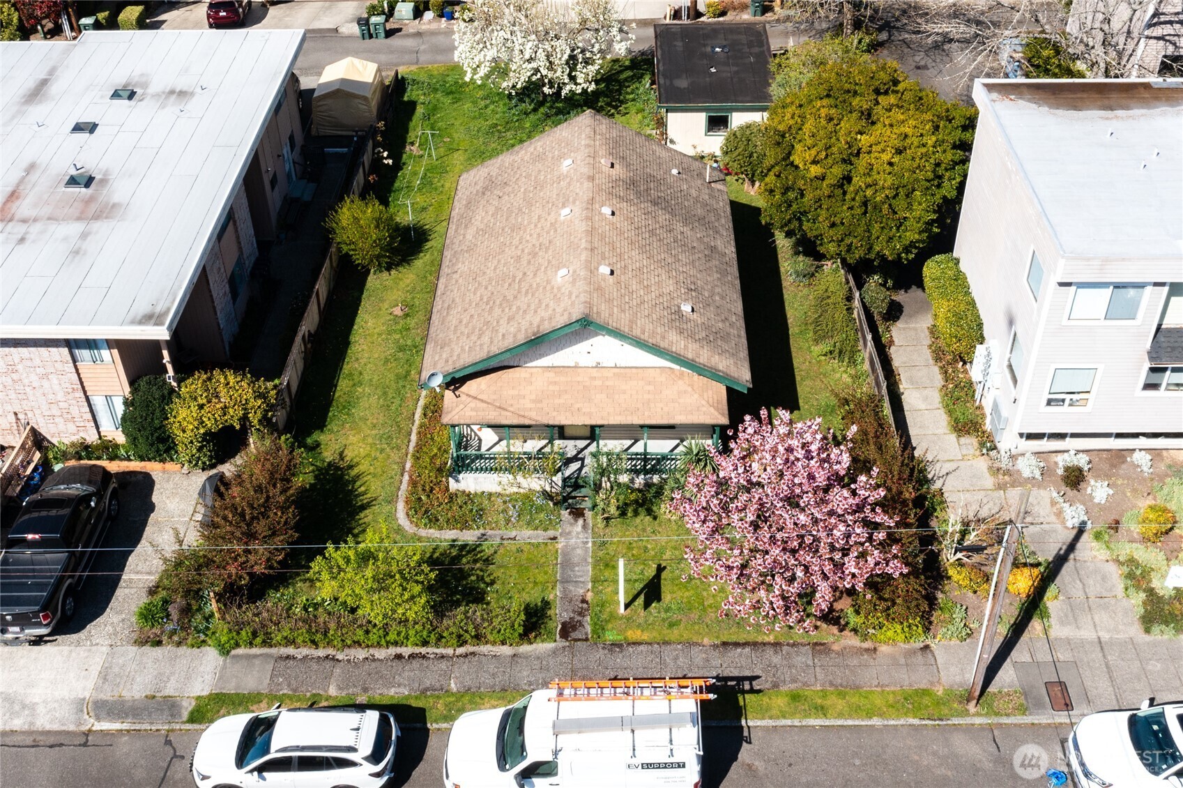 621  Daley Street  Edmonds WA 98020 photo