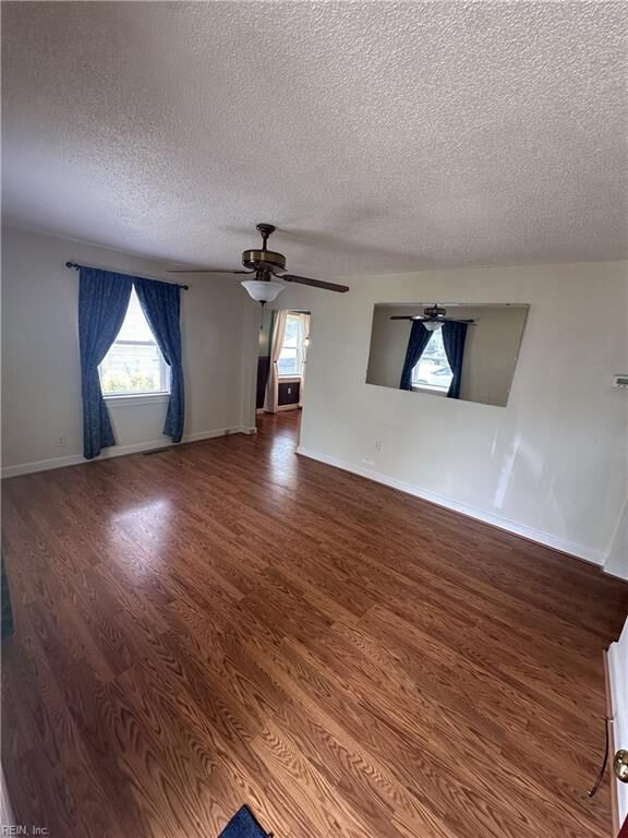Property Photo:  19 Ansell Ave  VA 23702 