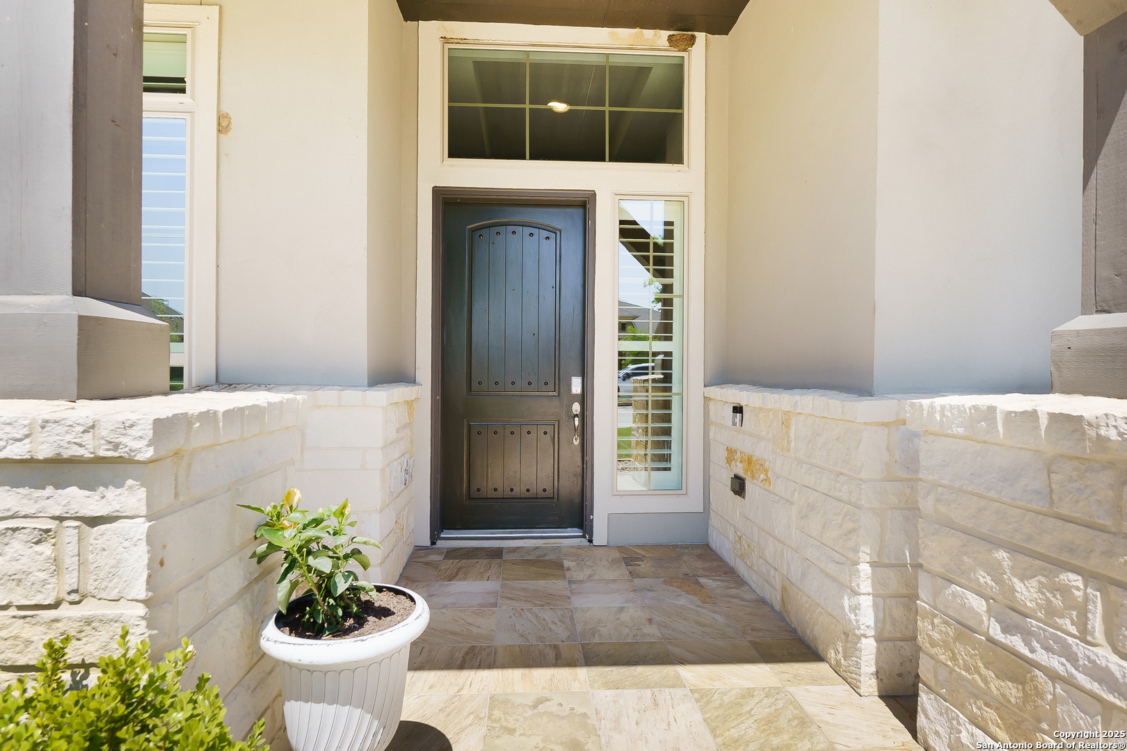 Property Photo: 7967 Cibolo View TX 78015