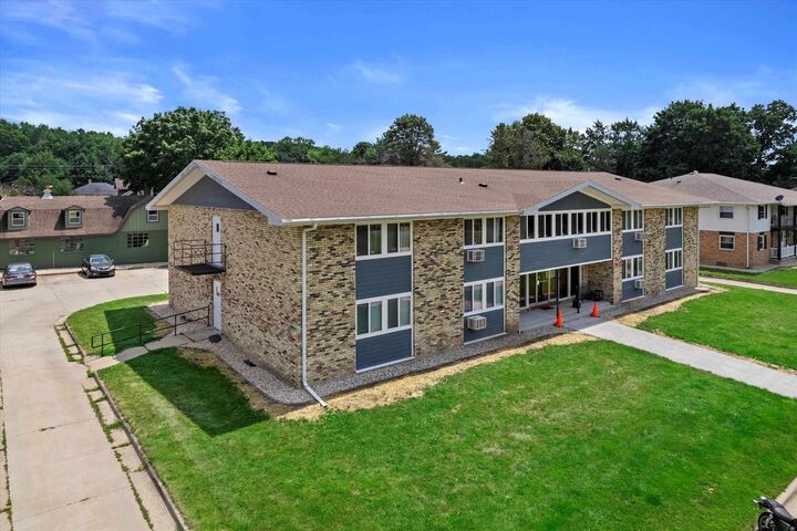 Property Photo:  821 George Avenue  WI 53534 