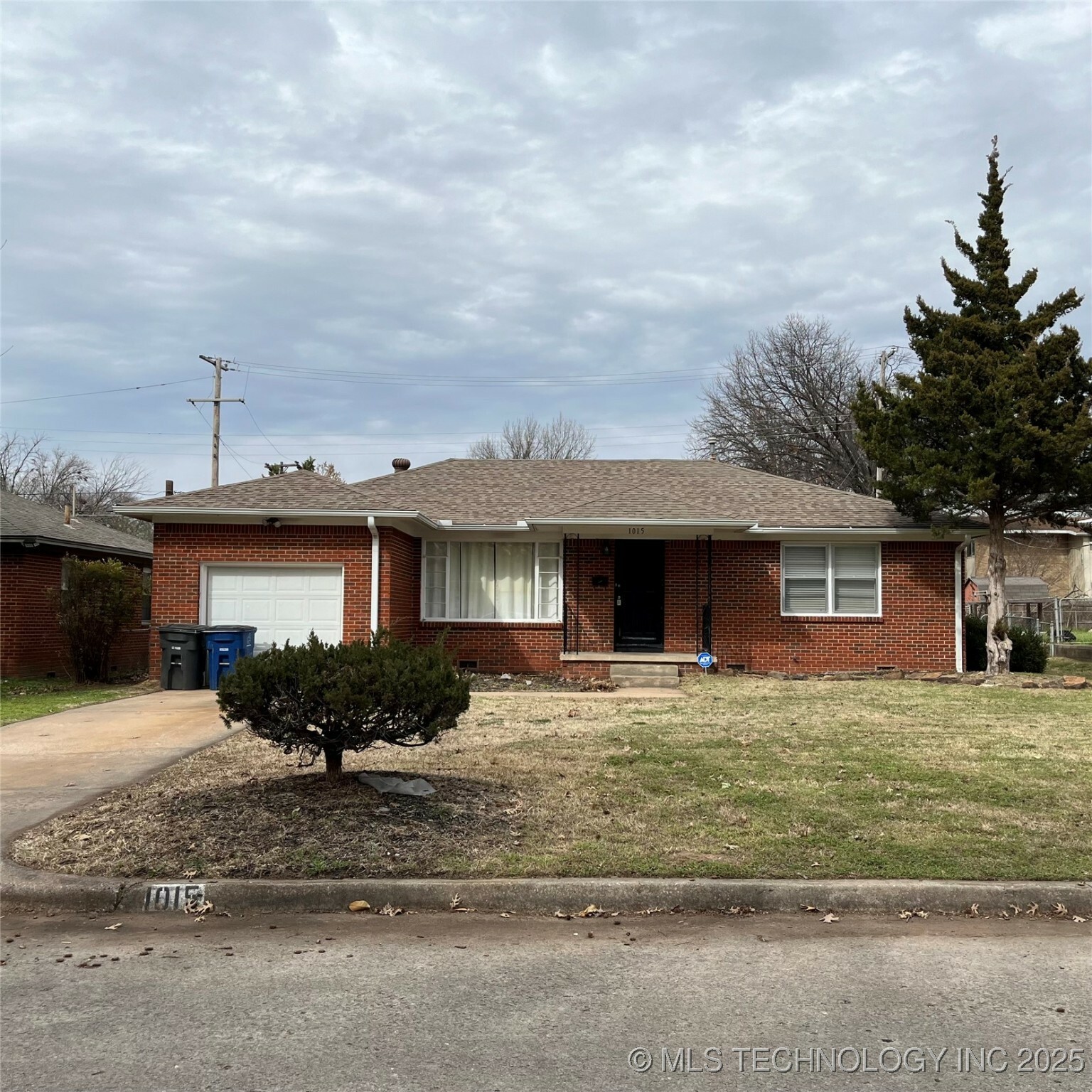 1015 E 53rd Street  Tulsa OK 74105 photo