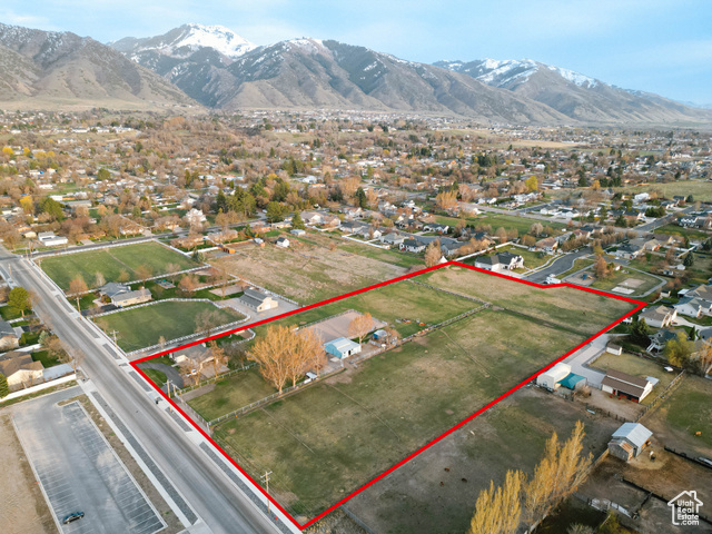 Property Photo: 314 W 100 S UT 84332