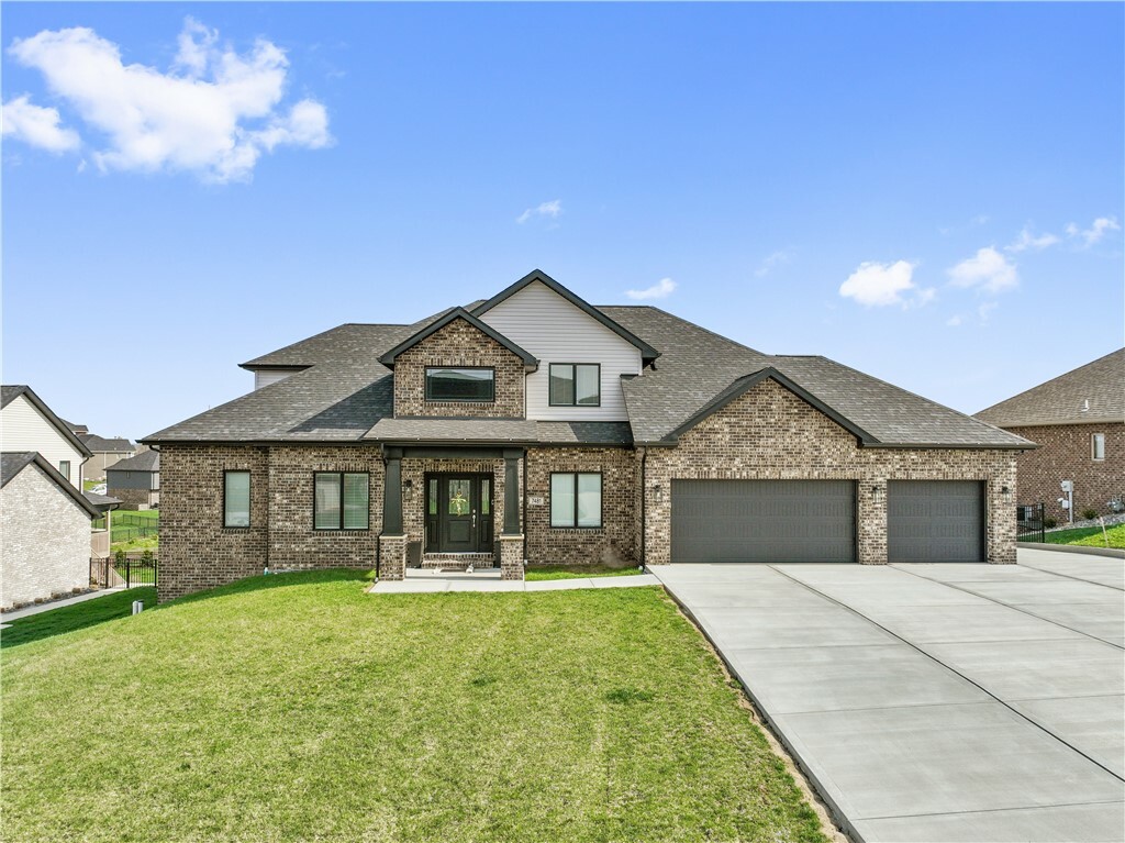 7481 Alvina Ct  Irwin PA 15642 photo