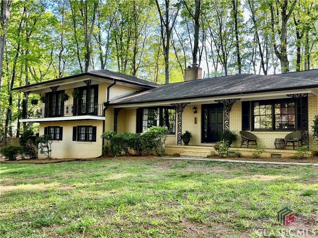 Property Photo: 320 Cedar Creek Drive GA 30605