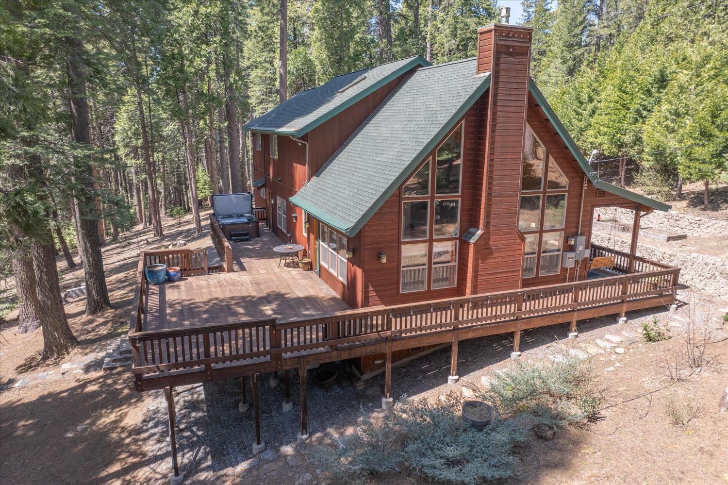 Property Photo: 969 Hiawatha CA 95223