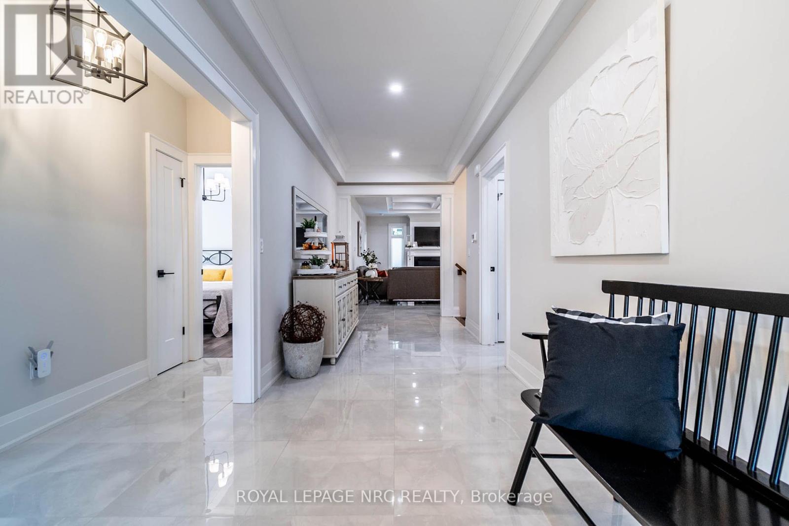 Property Photo: 1156 Line Avenue ON L3C 3C4