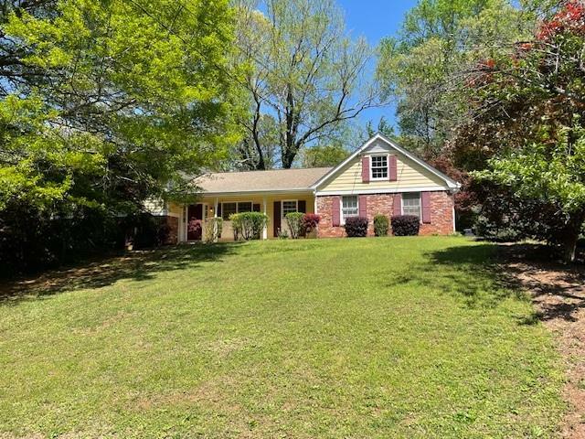 Property Photo: 1150 Orchard Way GA 30075