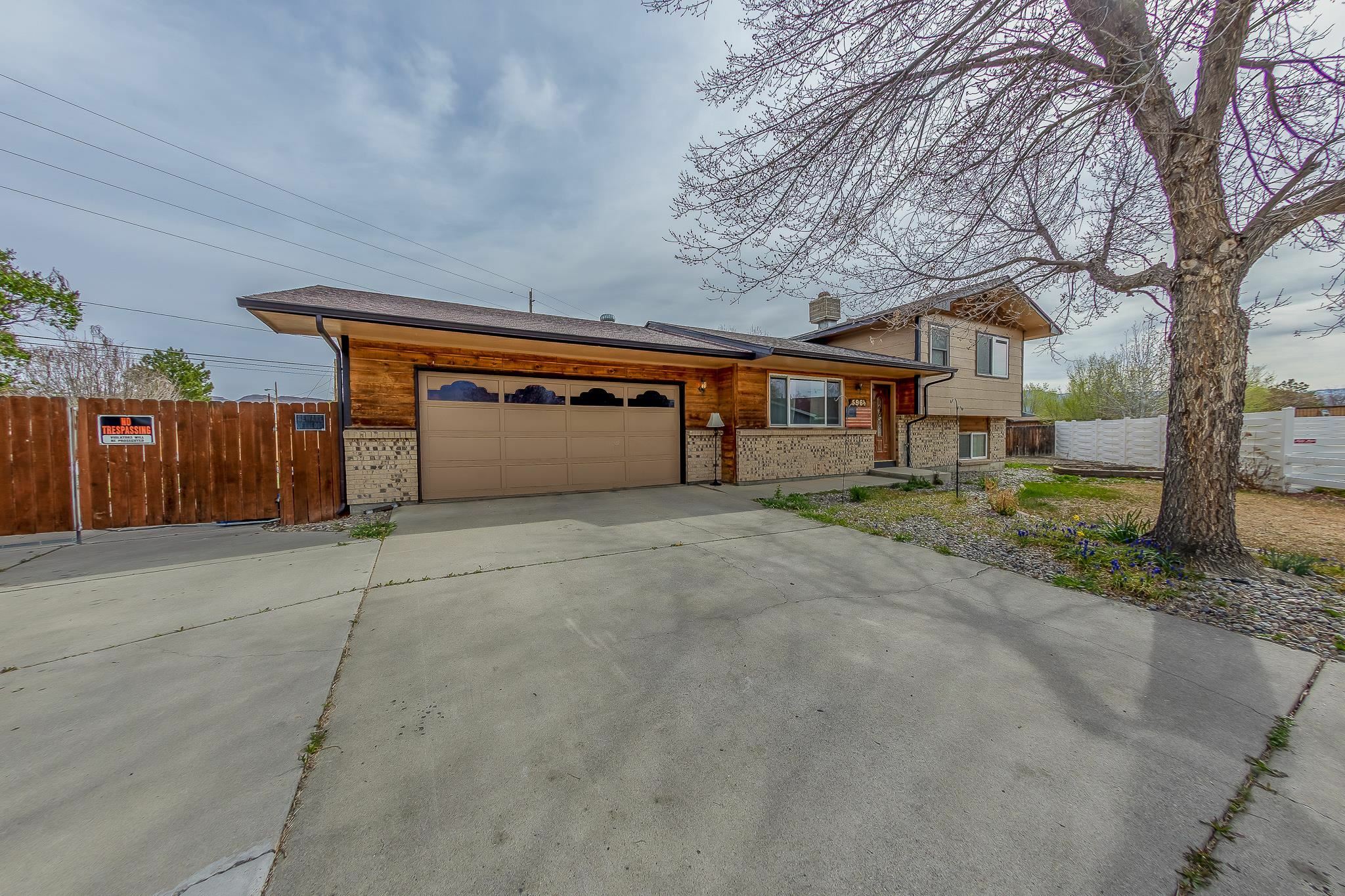 Property Photo: 596 1/2 E Valley Court CO 81504