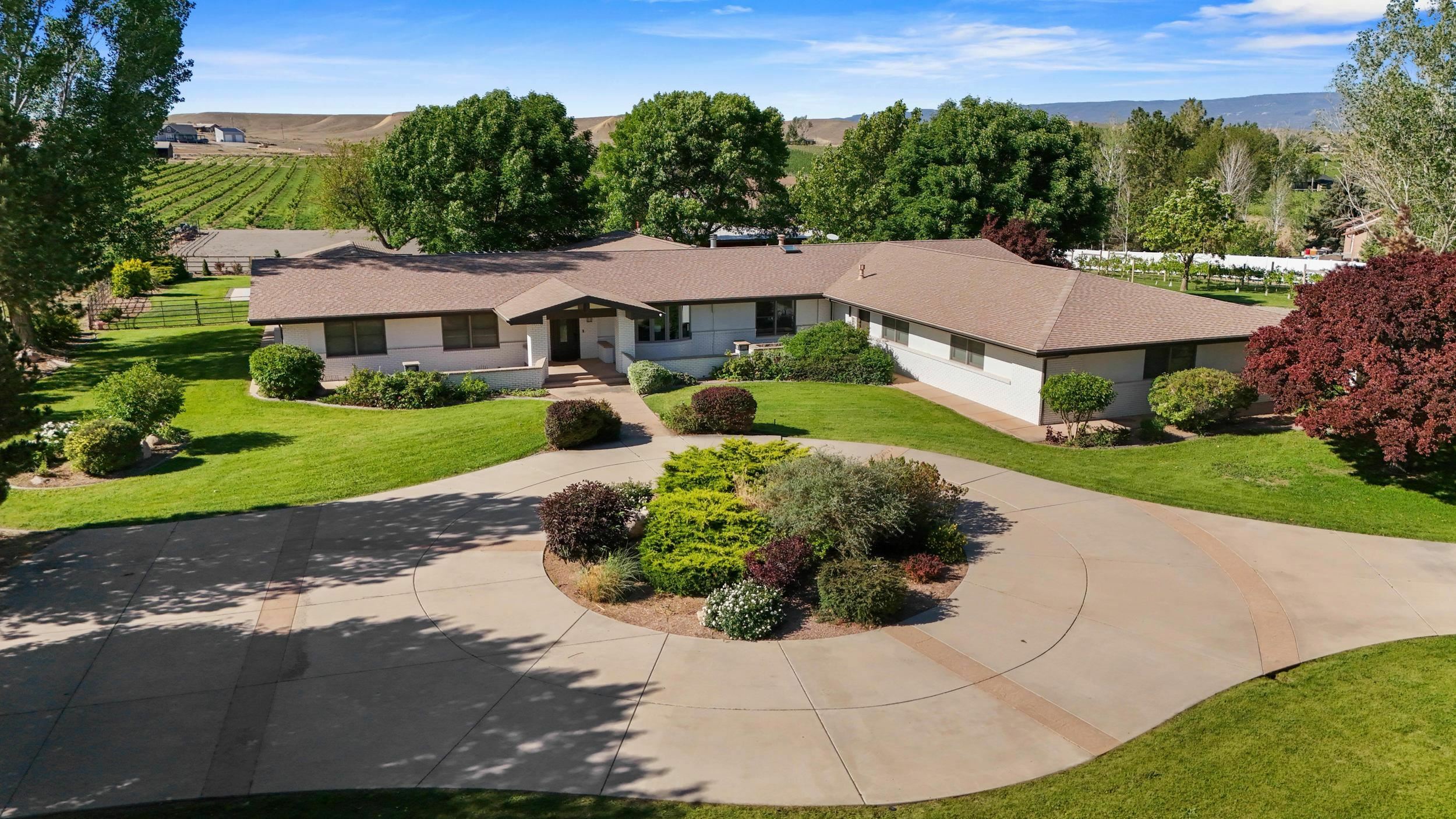 Property Photo: 3339 C Road CO 81526