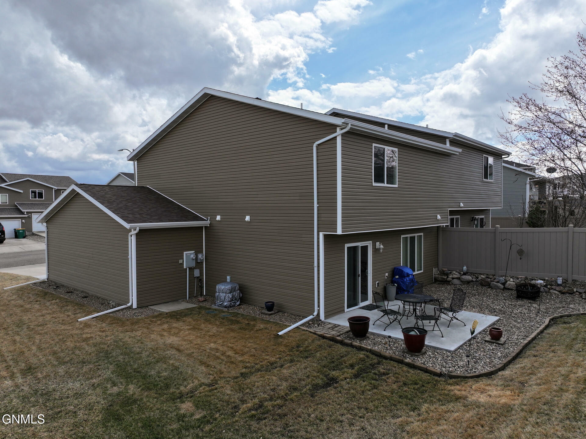 Property Photo: 4918 Windsor Street ND 58503