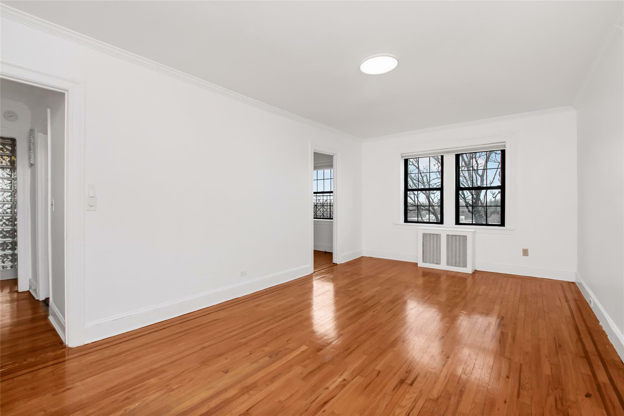 Property Photo: 23 Old Mamaroneck Road 5A NY 10605
