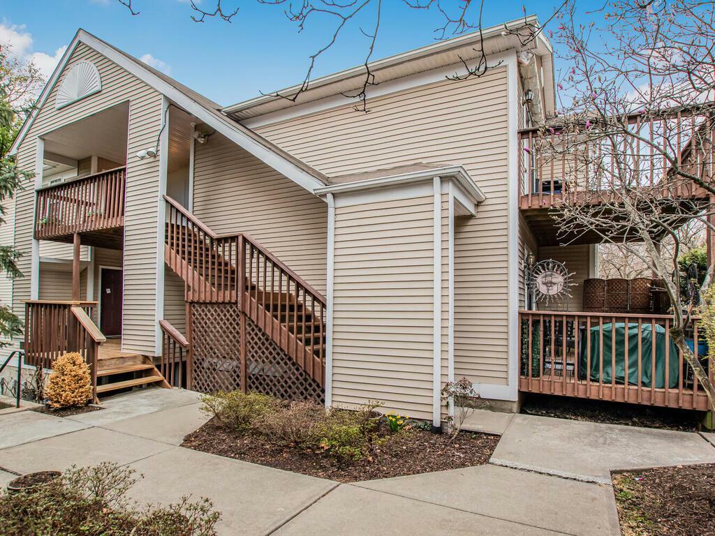 Property Photo: 203 Glenwood Drive NY 10510