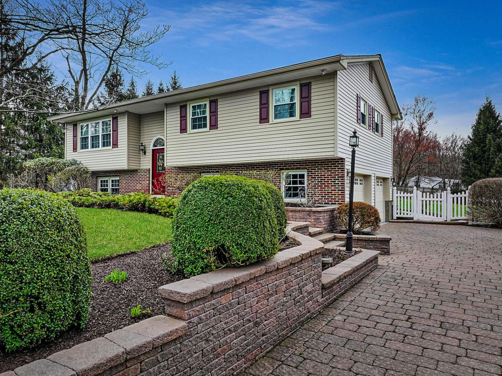 Property Photo:  44 Hudson Road  NY 10992 